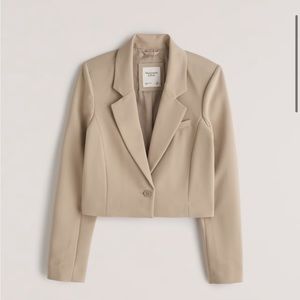 Abercrombie crop blazer